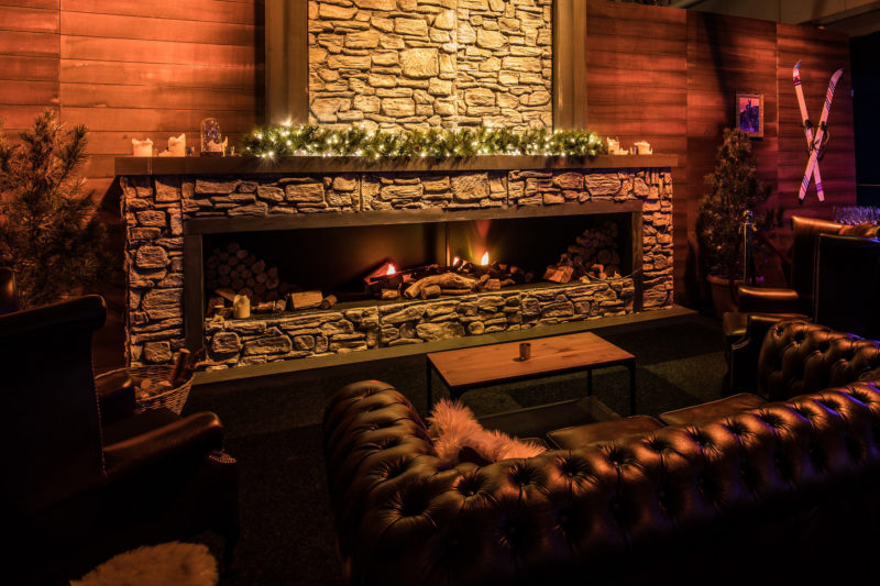 Couch and fire place - Apres Battersea